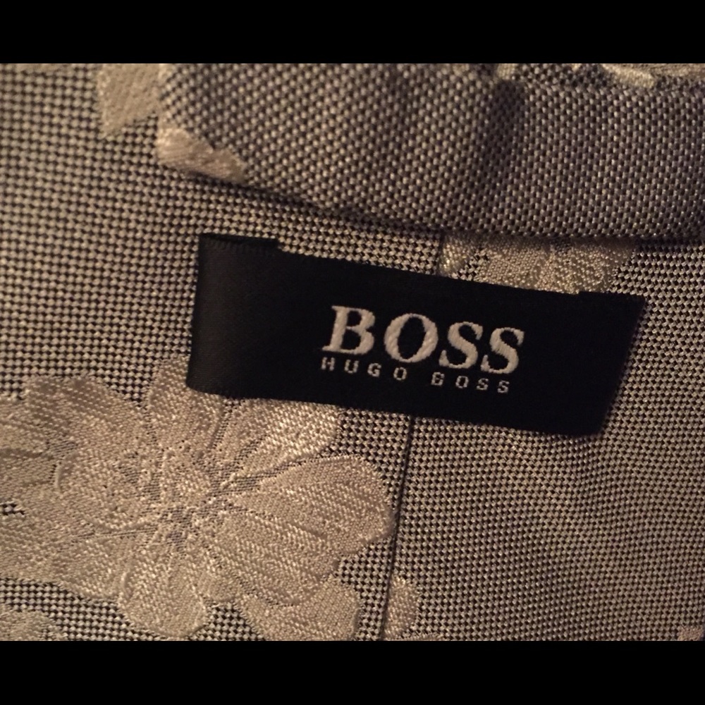 Hugo Boss silk - Picture 5 of 5